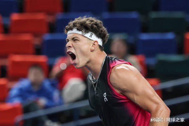 前已经饱受 前已经饱受